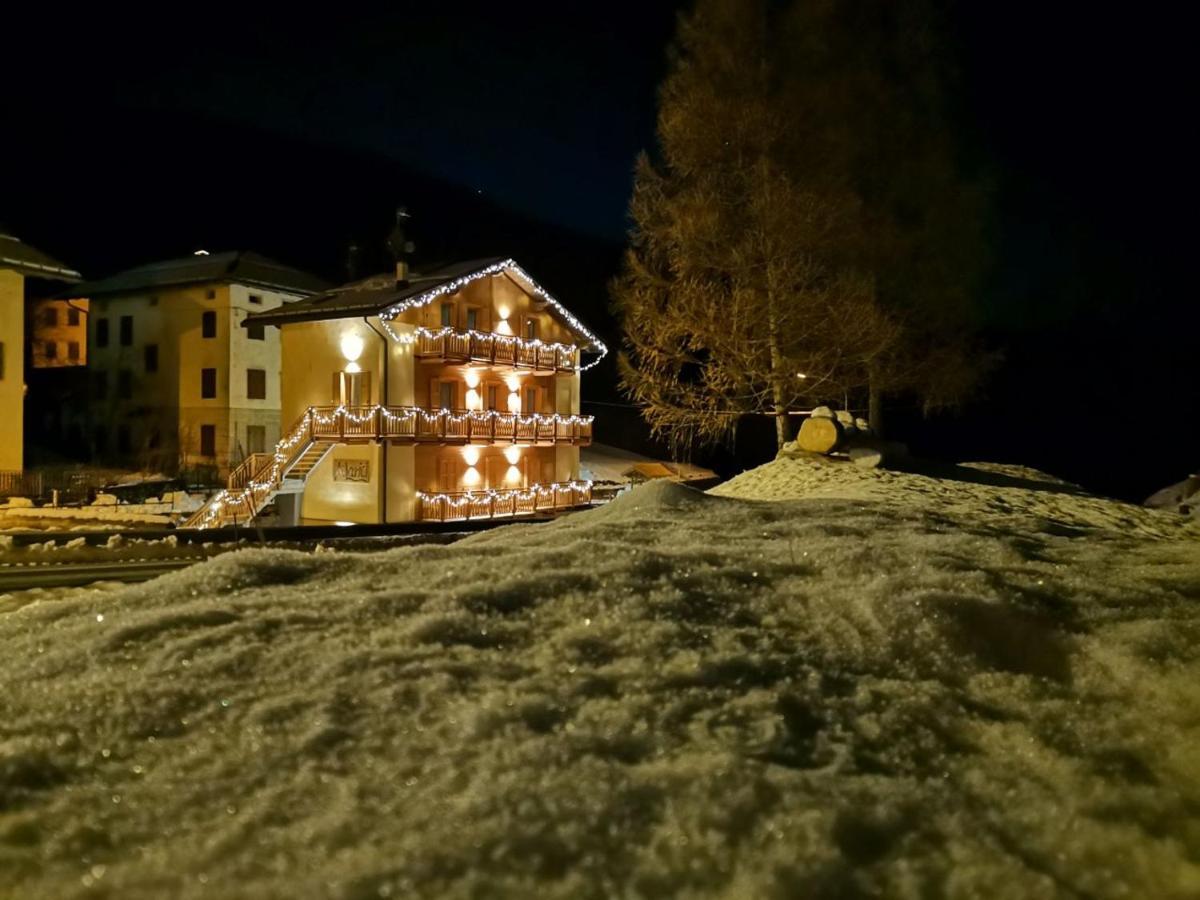 Hotel Ai Larici à Perarolo di Cadore Extérieur photo