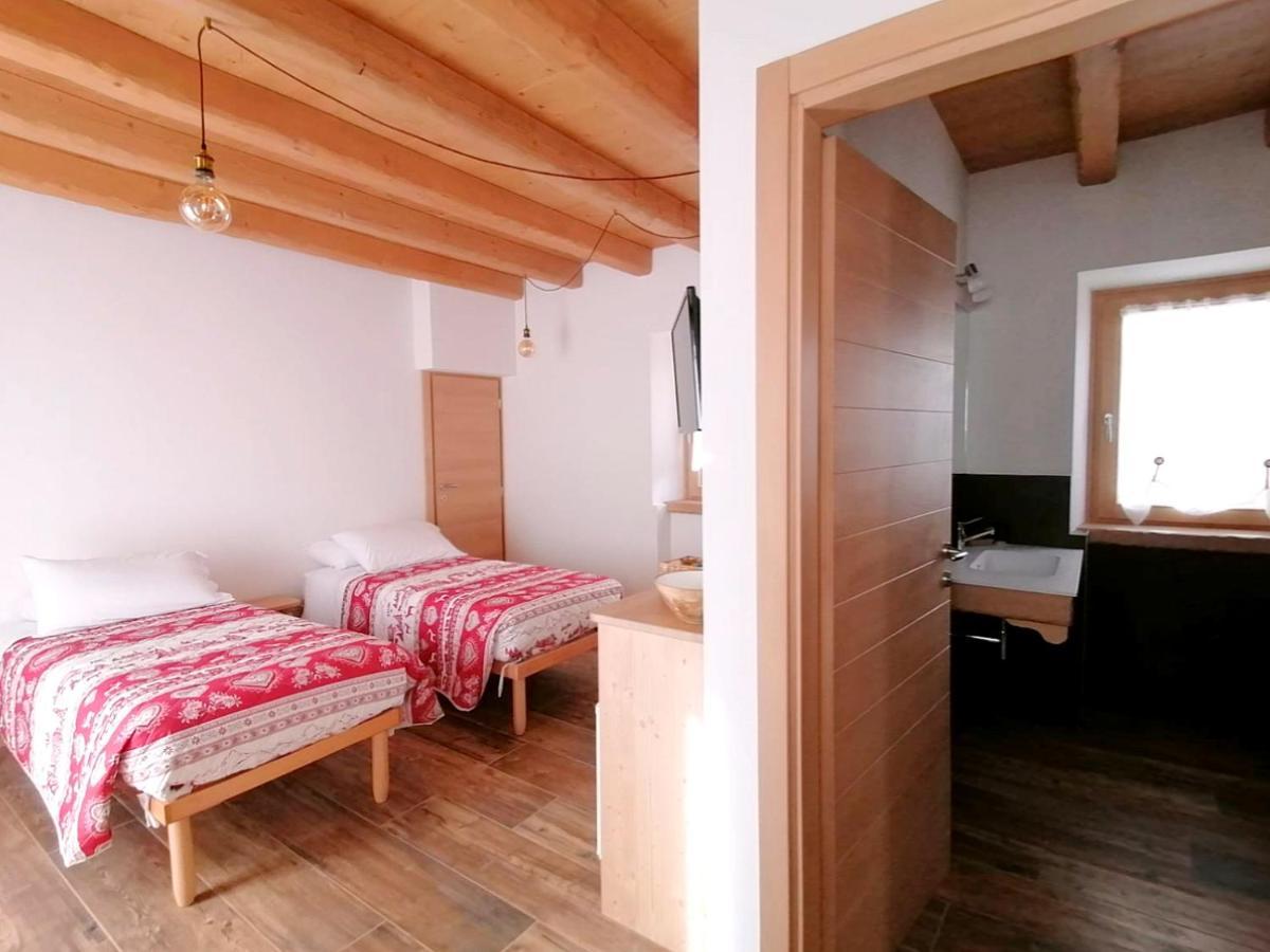 Hotel Ai Larici à Perarolo di Cadore Extérieur photo