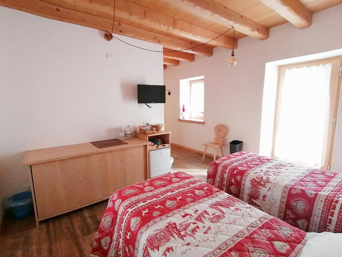 Hotel Ai Larici à Perarolo di Cadore Extérieur photo