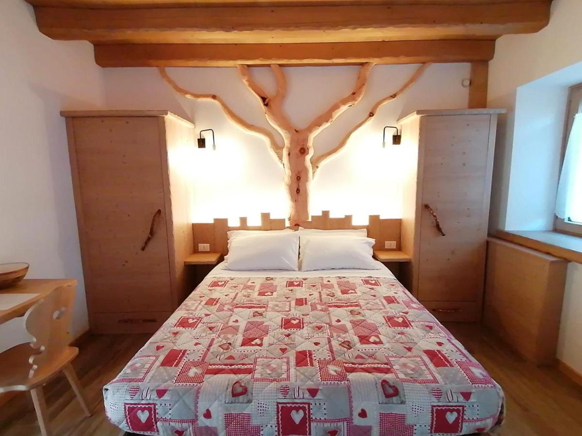 Hotel Ai Larici à Perarolo di Cadore Extérieur photo