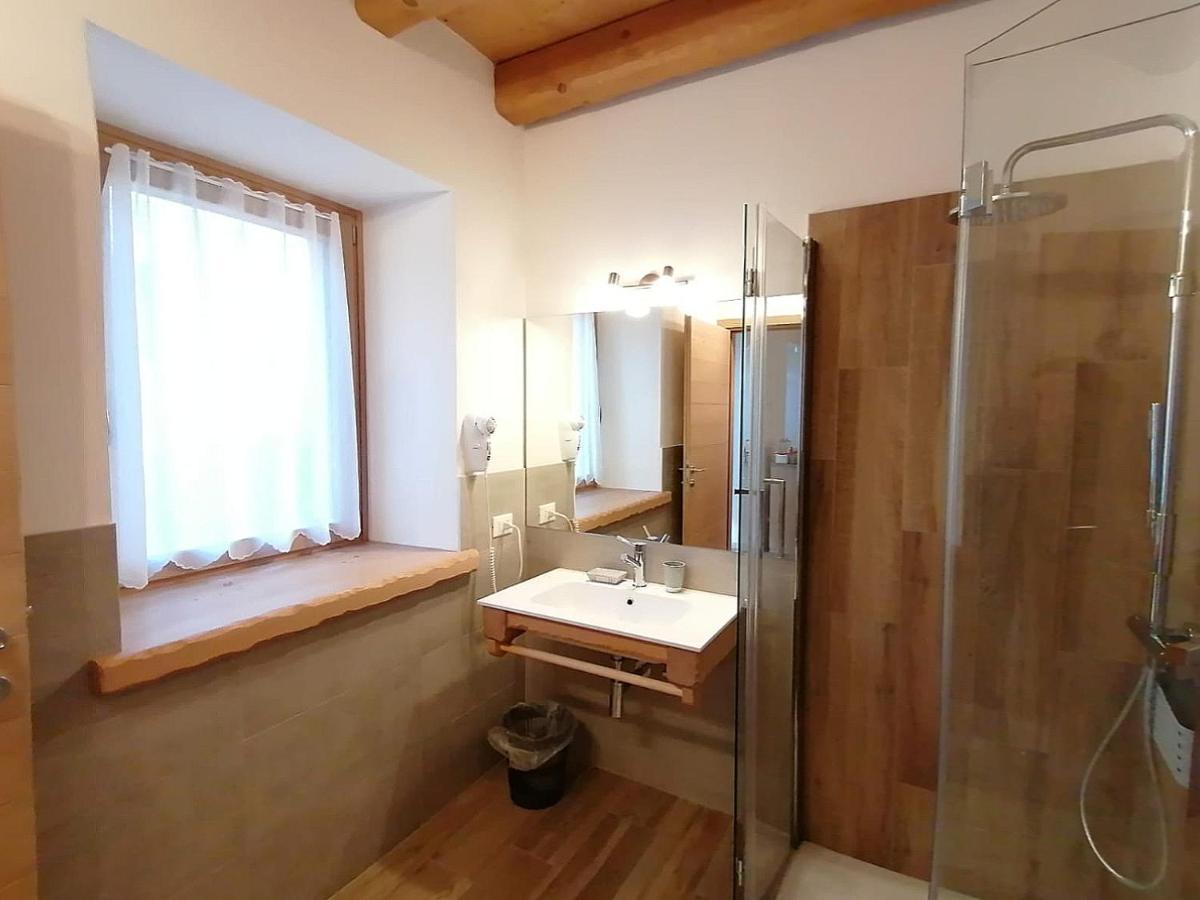 Hotel Ai Larici à Perarolo di Cadore Extérieur photo