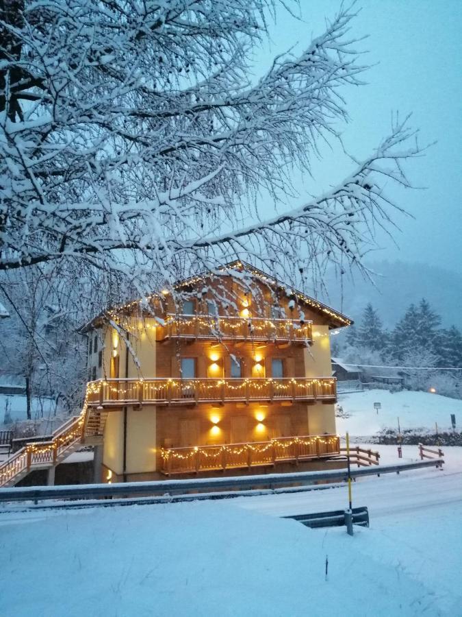 Hotel Ai Larici à Perarolo di Cadore Extérieur photo